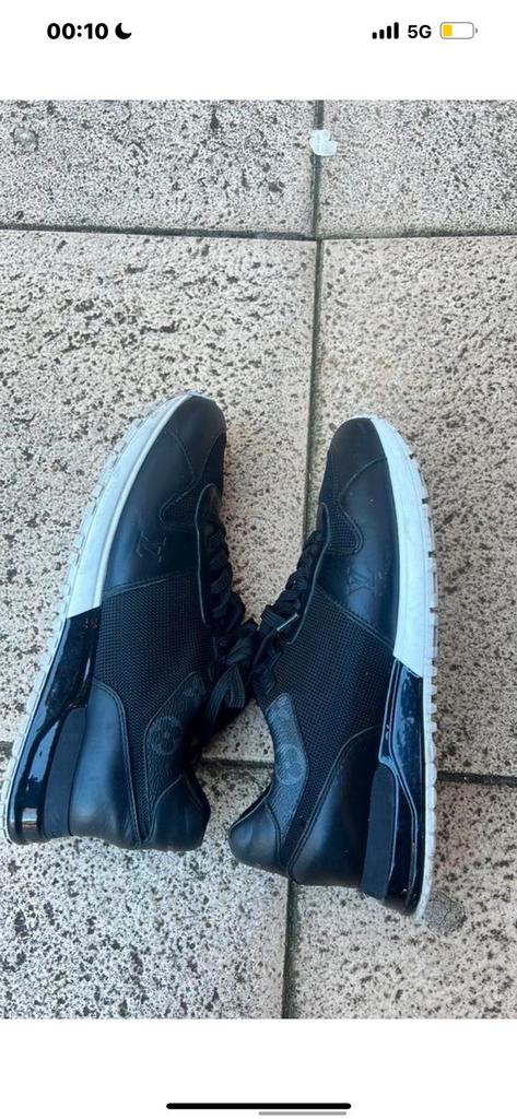 Louis vuitton sneakers orgineel, Dieren en Toebehoren, Paardrijkleding, Ophalen of Verzenden, Zo goed als nieuw, Schoeisel