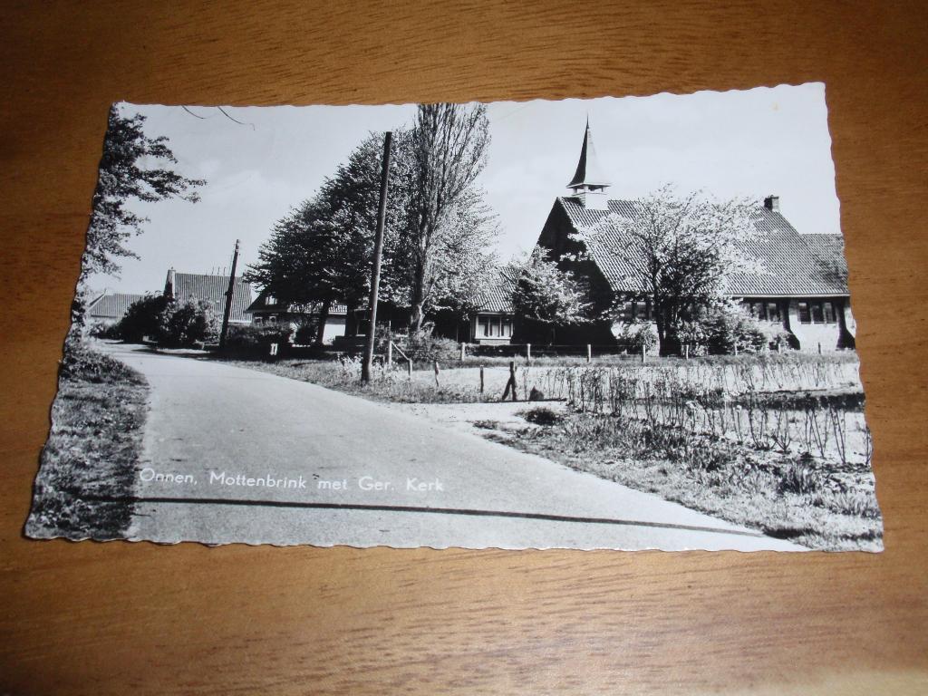 Onnen Mottenbrink met Kerk, Verzenden, 1960 tot 1980, Gelopen, Groningen