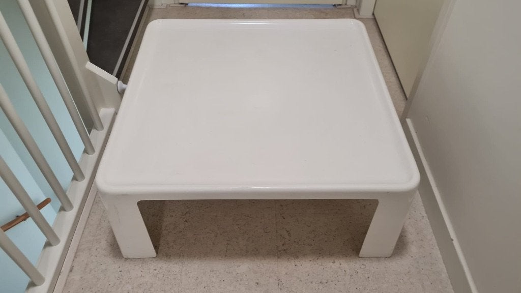 Amanta salontafel 85 x 85cm Mario Bellini Design B&B Italia, Ophalen, Space Age Design, Kunststof, Gebruikt