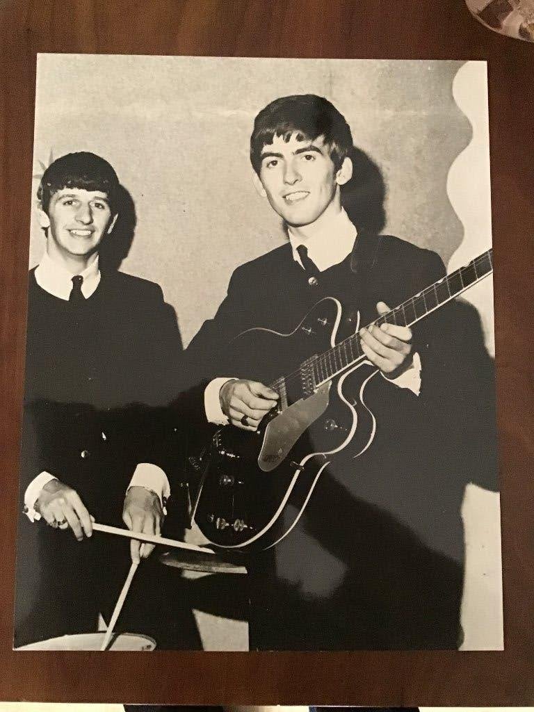 Foto George Harrison en Ringo Starr, Verzamelen, 1960 tot 1980, Foto, Ophalen of Verzenden, Zo goed als nieuw