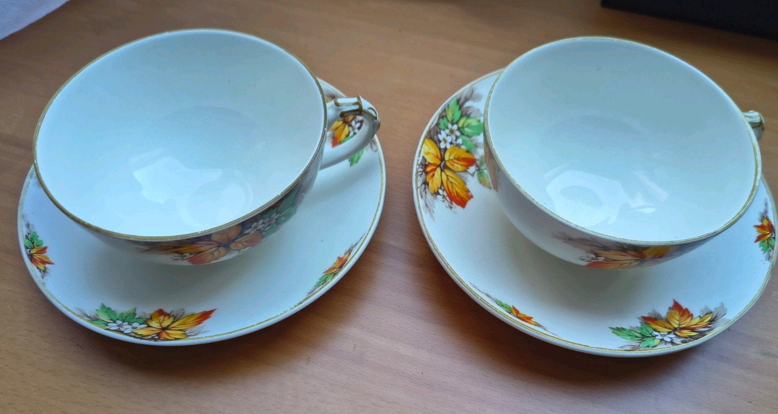 Set van 2 vintage Empire England theekopjes met schotels, Antiek en Kunst, Ophalen