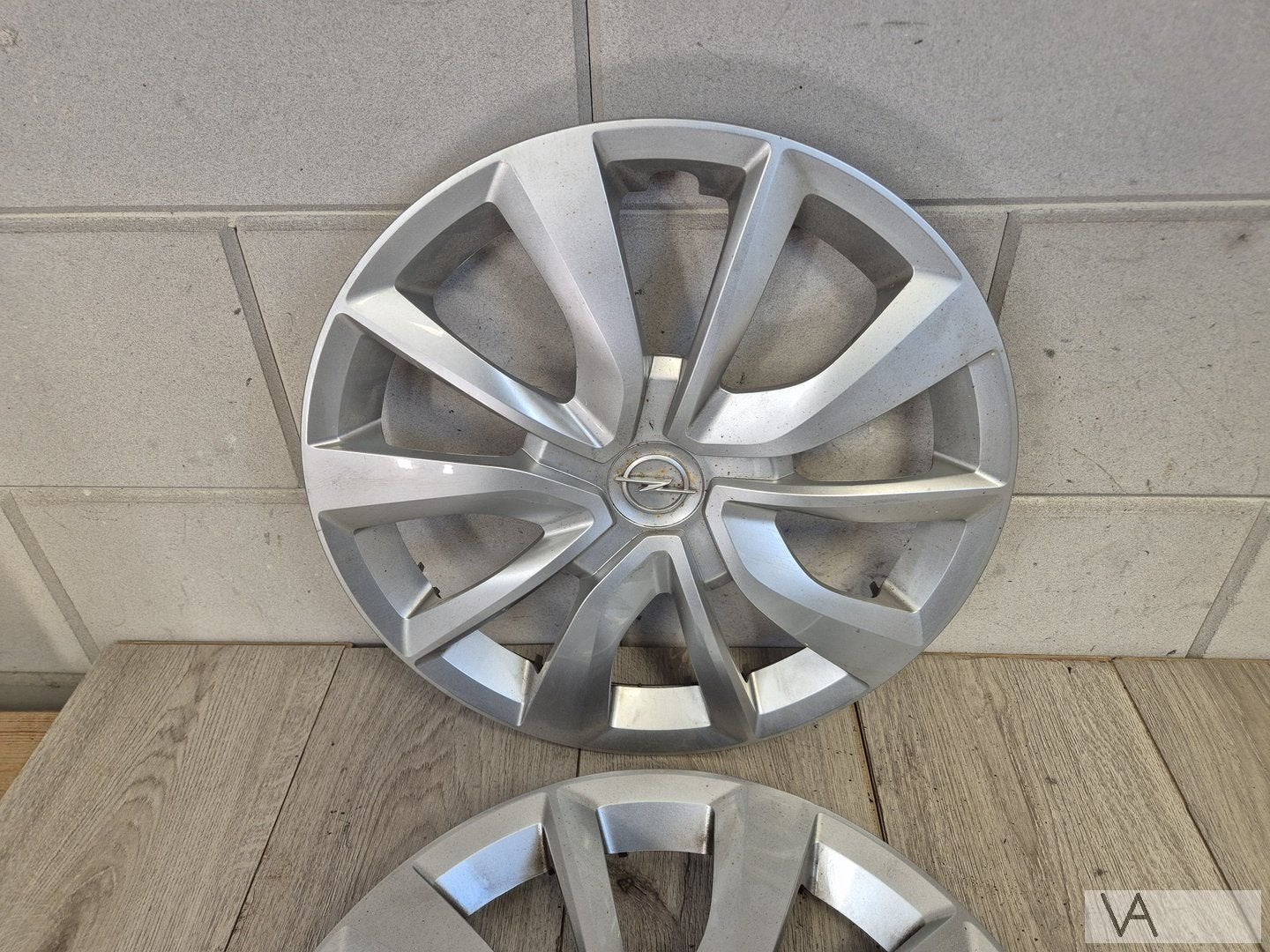 Opel Corsa F 2020 - 2025 wieldop set van 2 - 15 inch - €30, Gebruikt, -, -, Ophalen of Verzenden