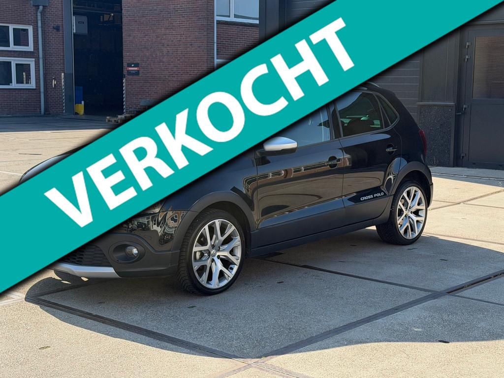 Volkswagen Polo Cross 1.2 TSI Highline DSG Clima Cruise Trek, Auto's, Volkswagen, 4 cilinders, Alcantara, Zwart, Bedrijf