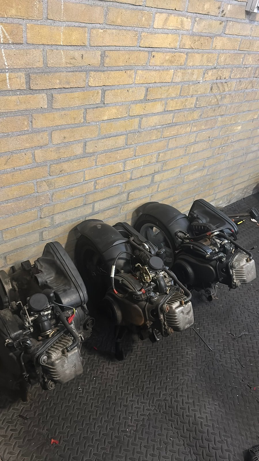 Piaggio / vespa 4takt blokken compleet, Ophalen of Verzenden