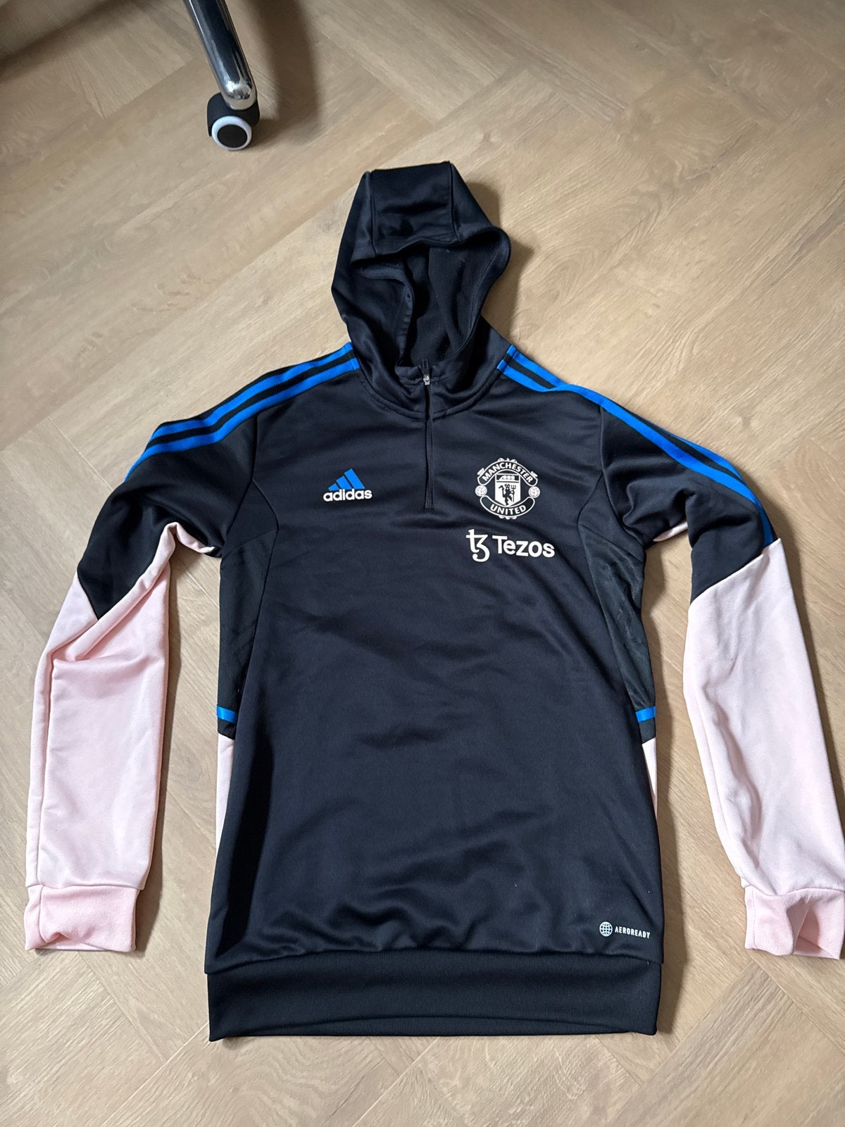 Originele Manchester United Training Top - Nieuwstaat - mt S, Maat S, Ophalen of Verzenden, Zo goed als nieuw, Trainingspak
