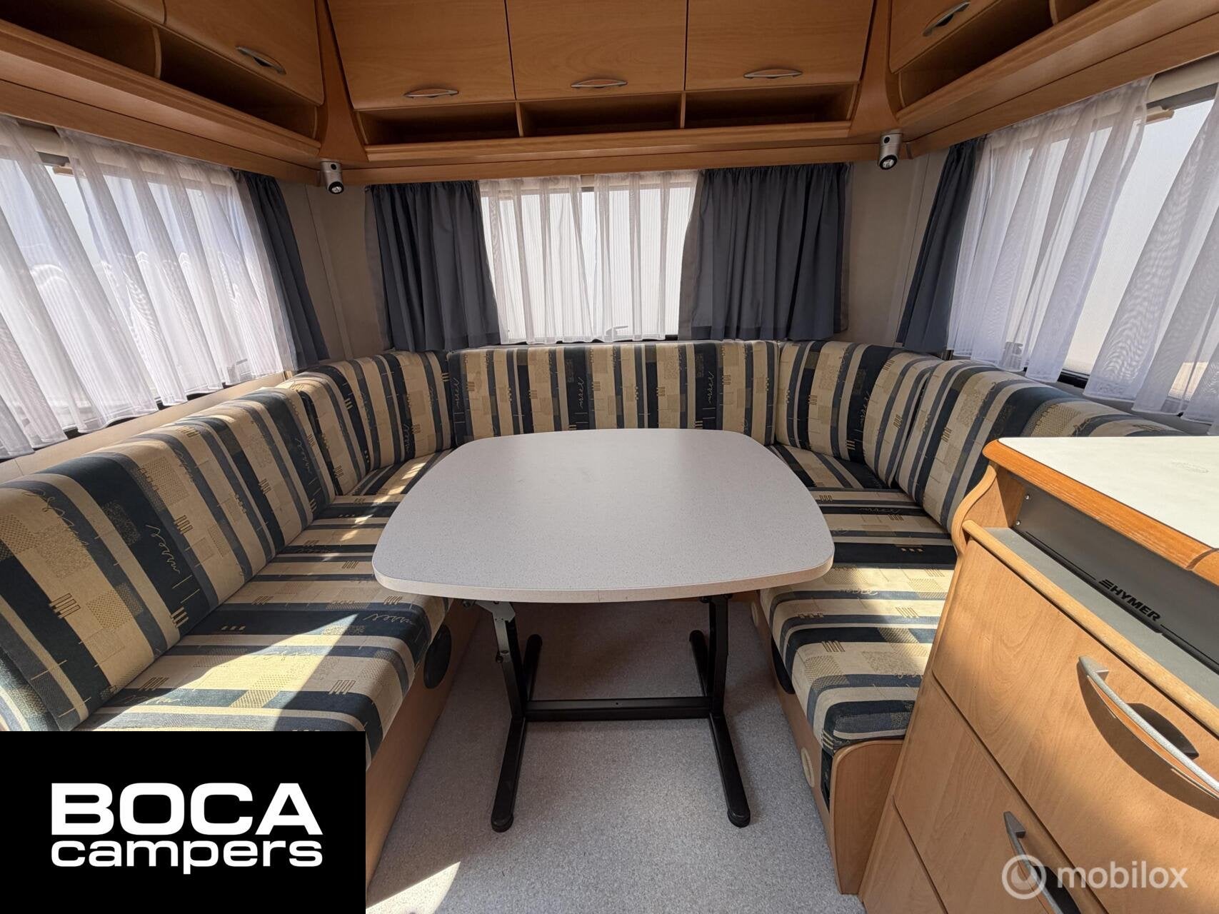 Hymer Eriba Swing 532 Mover Lengtebedden voortent Fietsenrek, Koelkast, 7 tot 8 meter, Bedrijf, Hymer