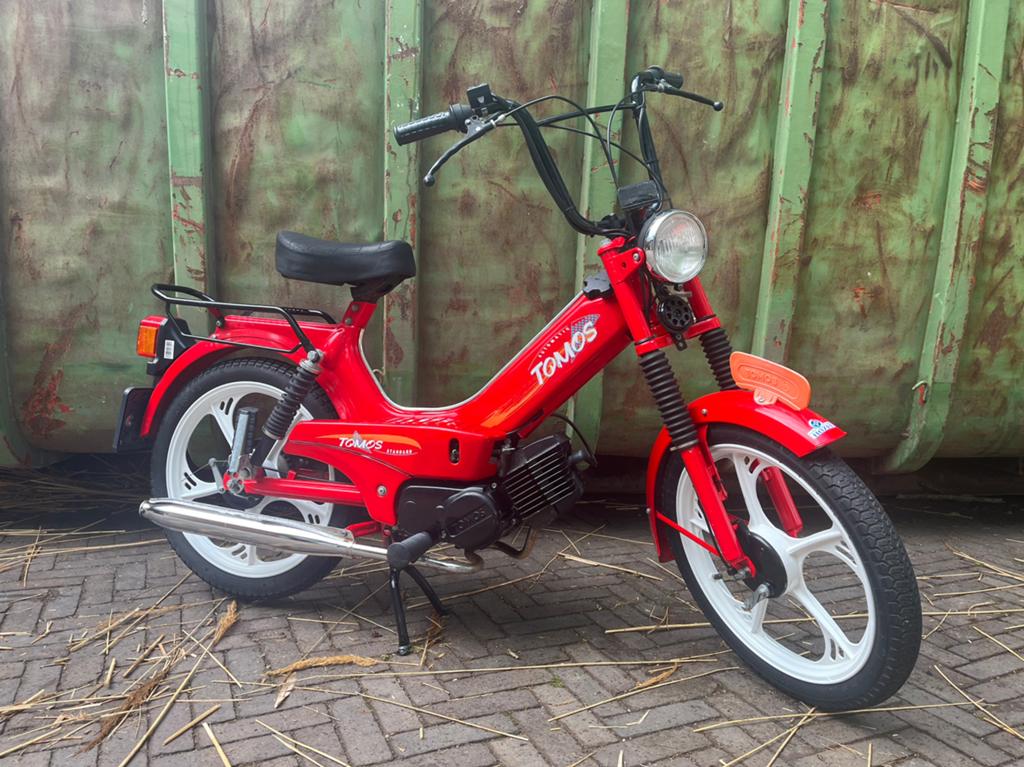 Leuke Tomos in Nieuwstaat, Fietsen en Brommers, Ophalen, Zo goed als nieuw, Overige modellen