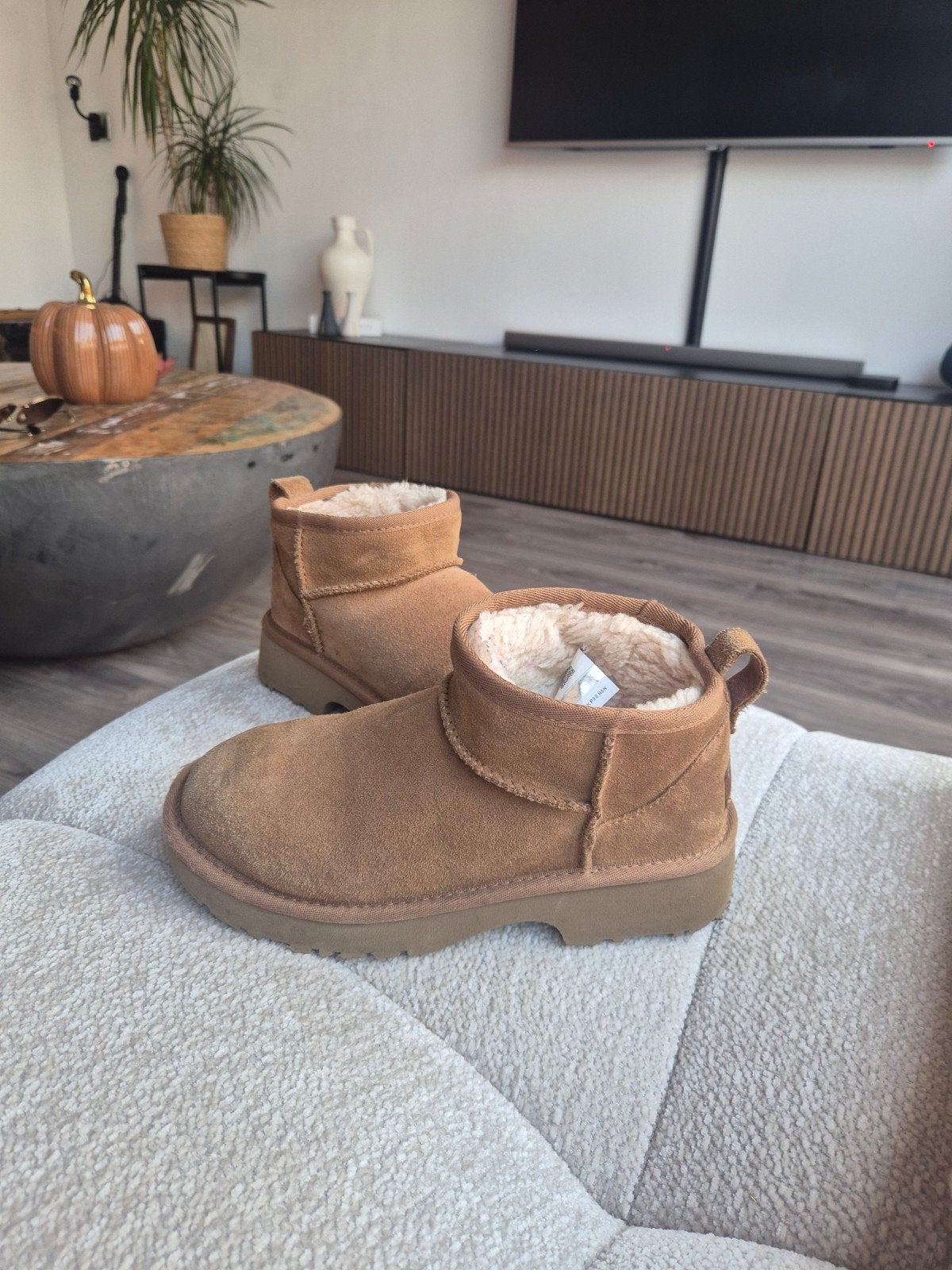 Uggs maat 35, Ophalen of Verzenden, Zo goed als nieuw, Meisje, Laarzen