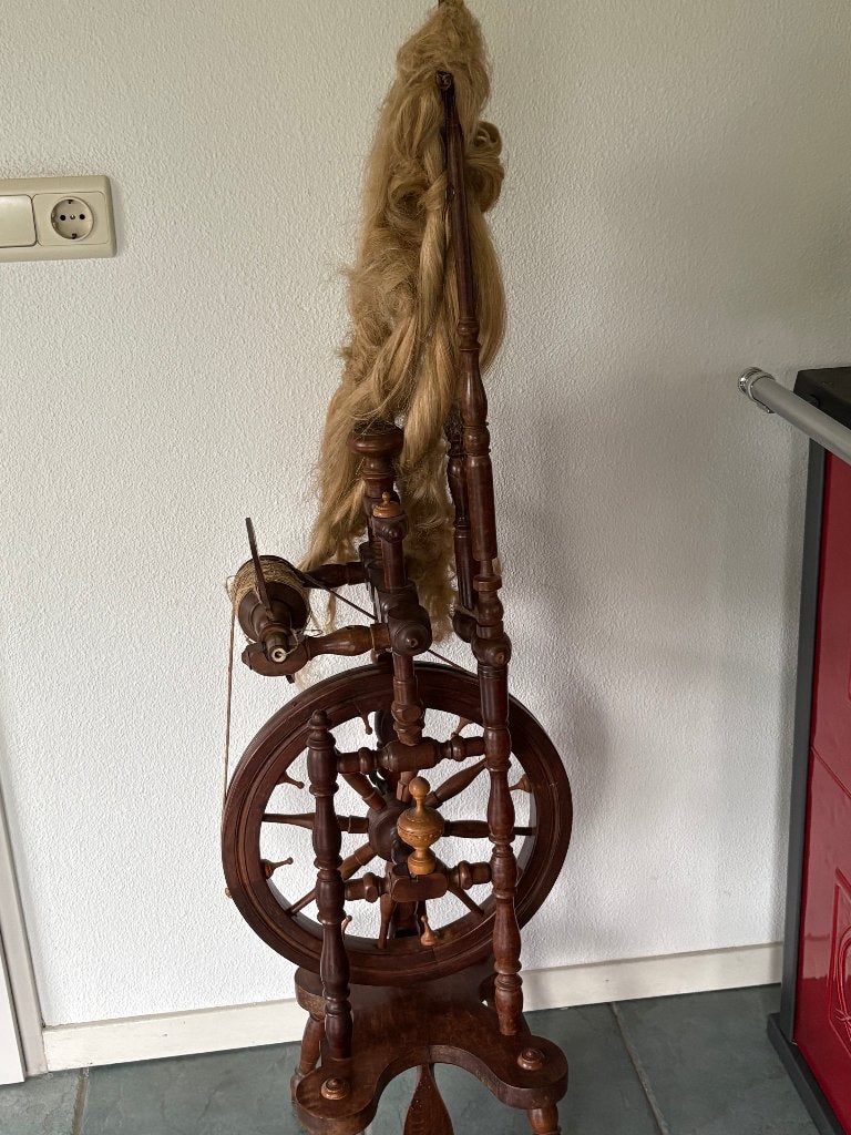 Spinnenwiel, Hobby en Vrije tijd, Ophalen, Gebruikt, Spinnewiel