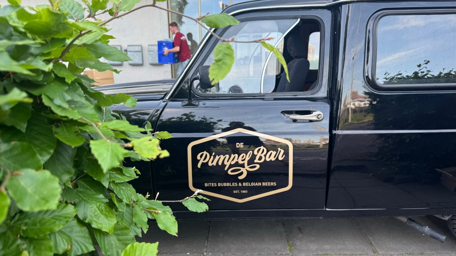 Unieke foodtruck 1983, Ophalen, Snacks