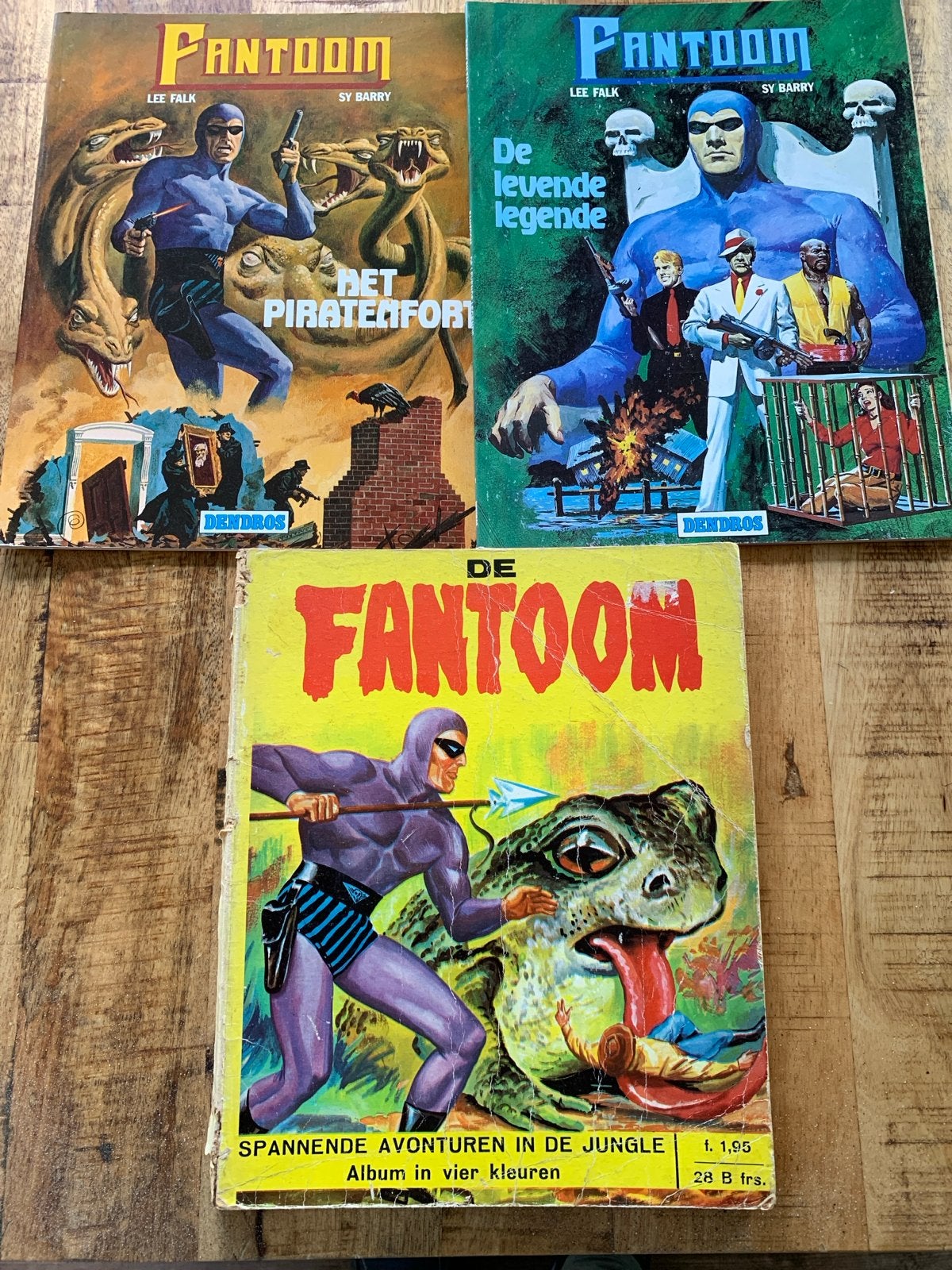 3 De Fantoom stripboeken - Lee Falk & Sy Barry, Meerdere stripboeken, Ophalen of Verzenden, Gelezen