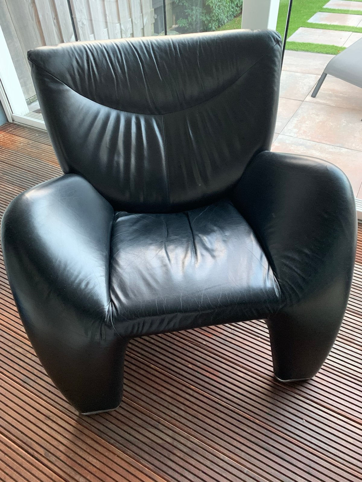 Leolux Echnaton fauteuil - Zwart leer, Huis en Inrichting, Ophalen, Gebruikt, Leer, 75 tot 100 cm