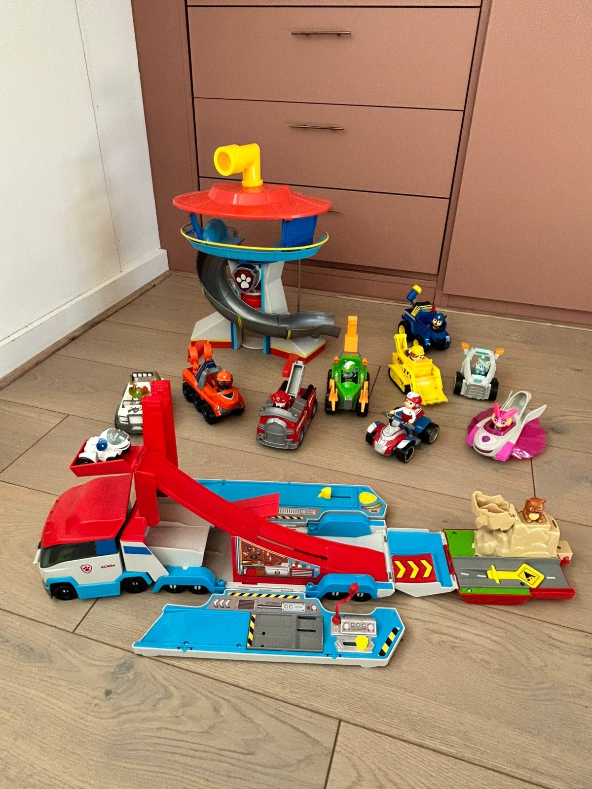 Pawpatrol set met uitkijk, bus en ryder, Ophalen of Verzenden, Gebruikt