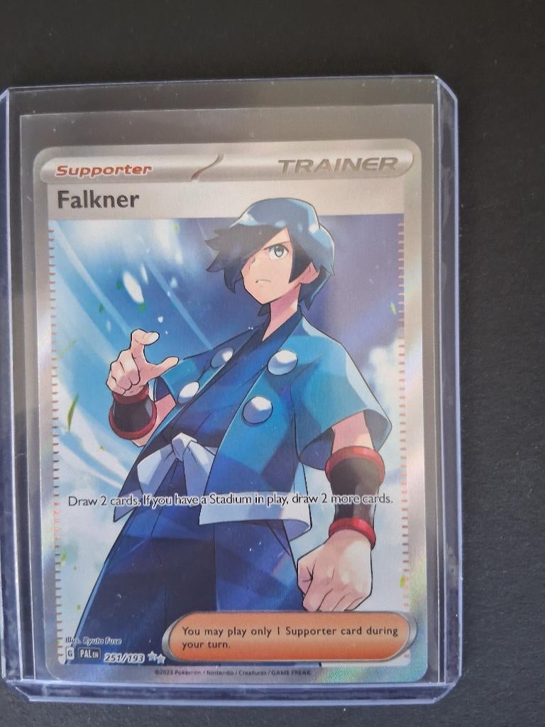 Trainer Falkner 251/193 (Paldea Evolved) NM, Ophalen of Verzenden, Nieuw, Losse kaart, Foil