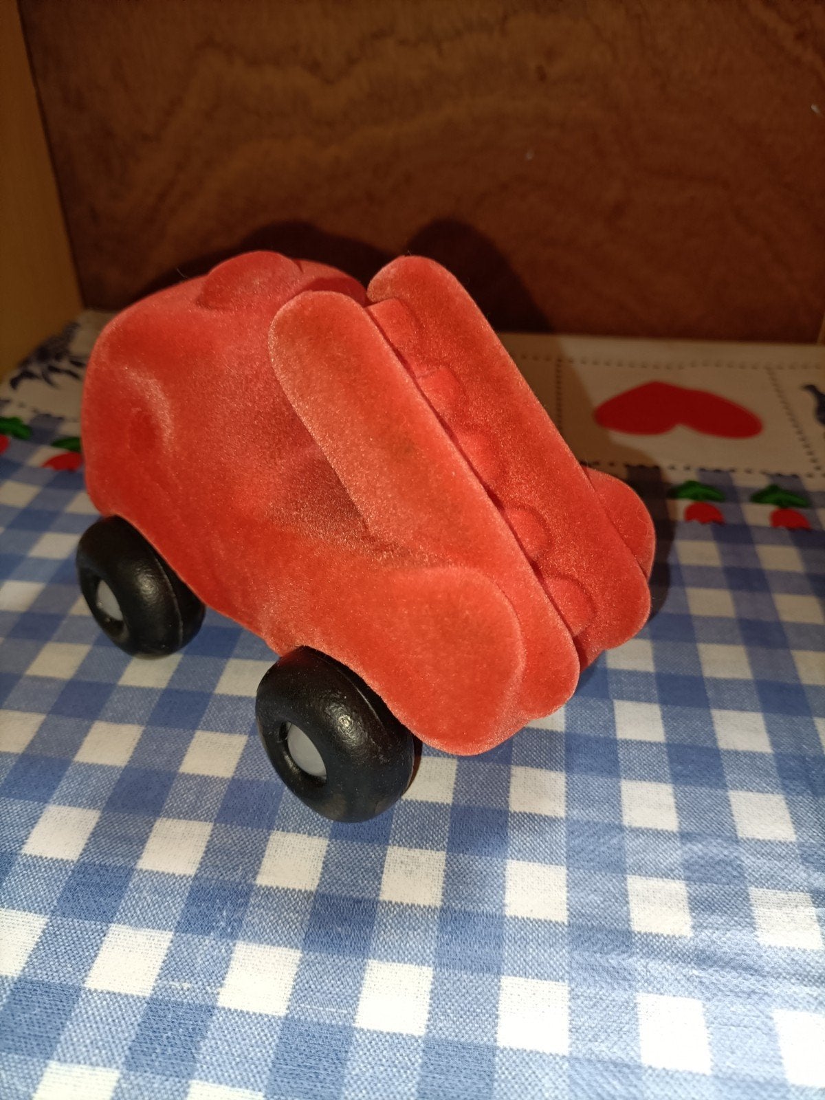 Barbapapa brandweerauto knuffel rood van stof, Ophalen of Verzenden, Zo goed als nieuw, Overige typen