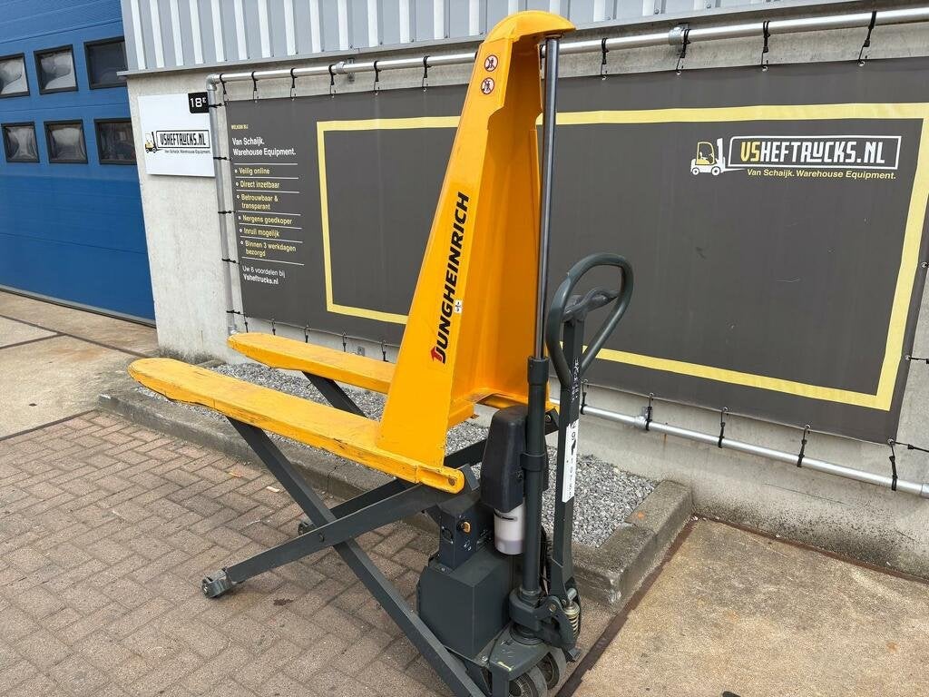 VS-22839 Schaar Hoogheffer AMX10e Jungheinrich werktafel, Jungheinri, Jungheinrich, Info@jungheinrich.de, 1000 tot 2000 kg