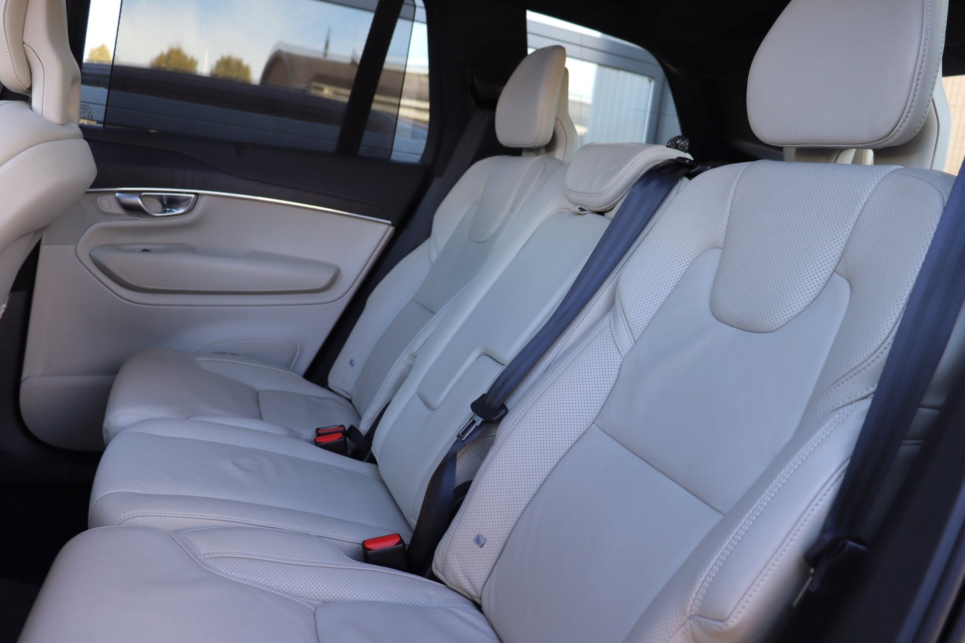 Foto 27 van Volvo XC90 2.0 T8 Twin Engine AWD Inscription Intro Edition