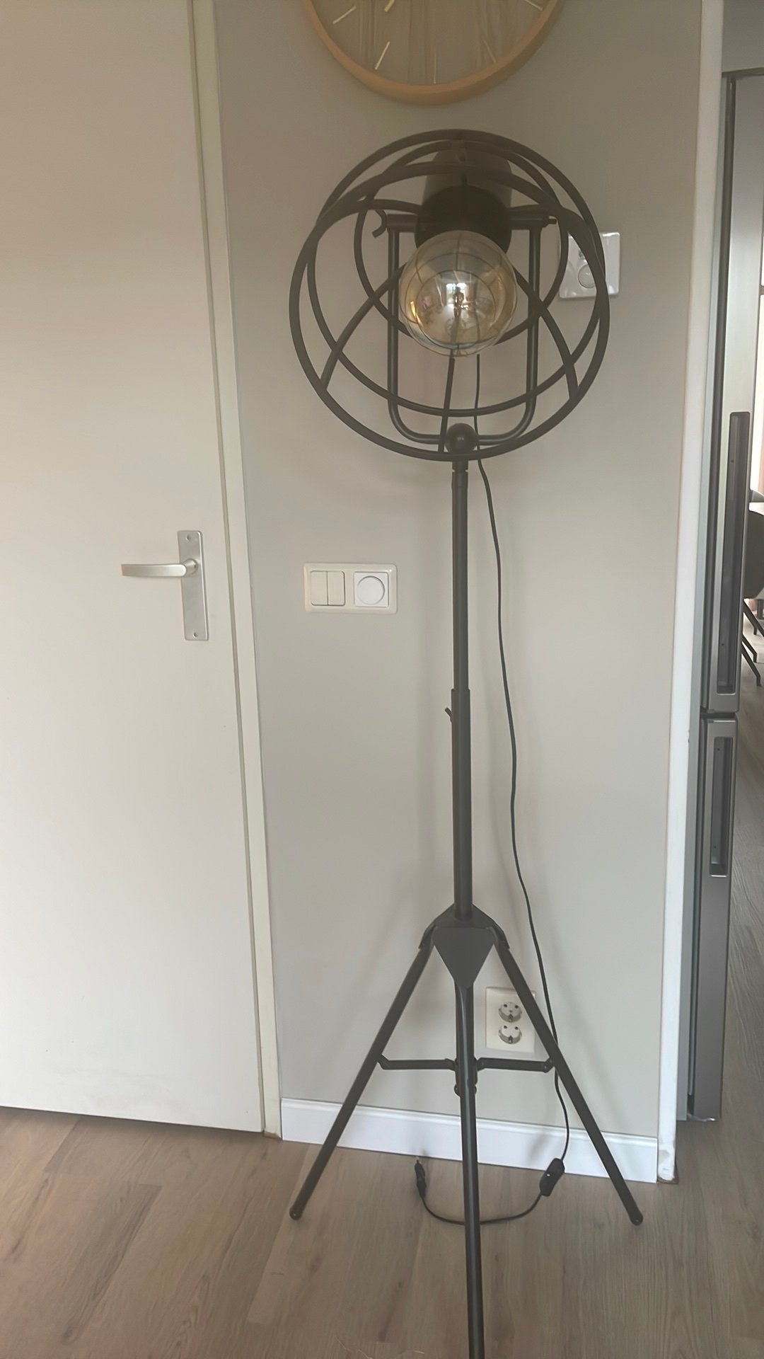 Vloerlamp Woonexpress, Ophalen, Zo goed als nieuw, Metaal, 150 tot 200 cm