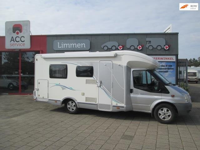 Chausson FLASH 12 Queensbed, Caravans en Kamperen, Rijksweg 49 B
1906 BD  Limmen, NL, Ringverwarming, Koelkast, Info@acc-service.nl