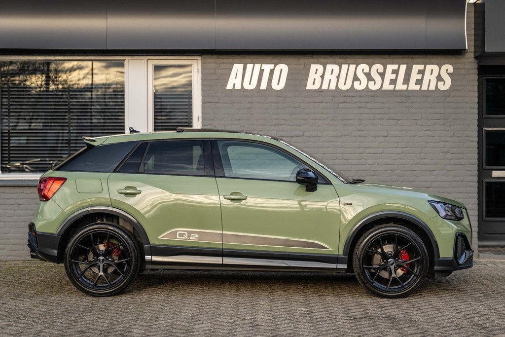 Audi Q2 35 TFSI S Edition SQ2 style Pano-19"RS velgen......., Auto's, Audi, 4 cilinders, 150 pk, Bedrijf, 690 kg