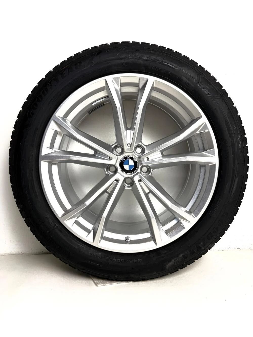 19” Orig BMW Styling 903 G70 i7 G70 X3 G45 Rft winterbanden, Gebruikt, -, -, Banden en Velgen