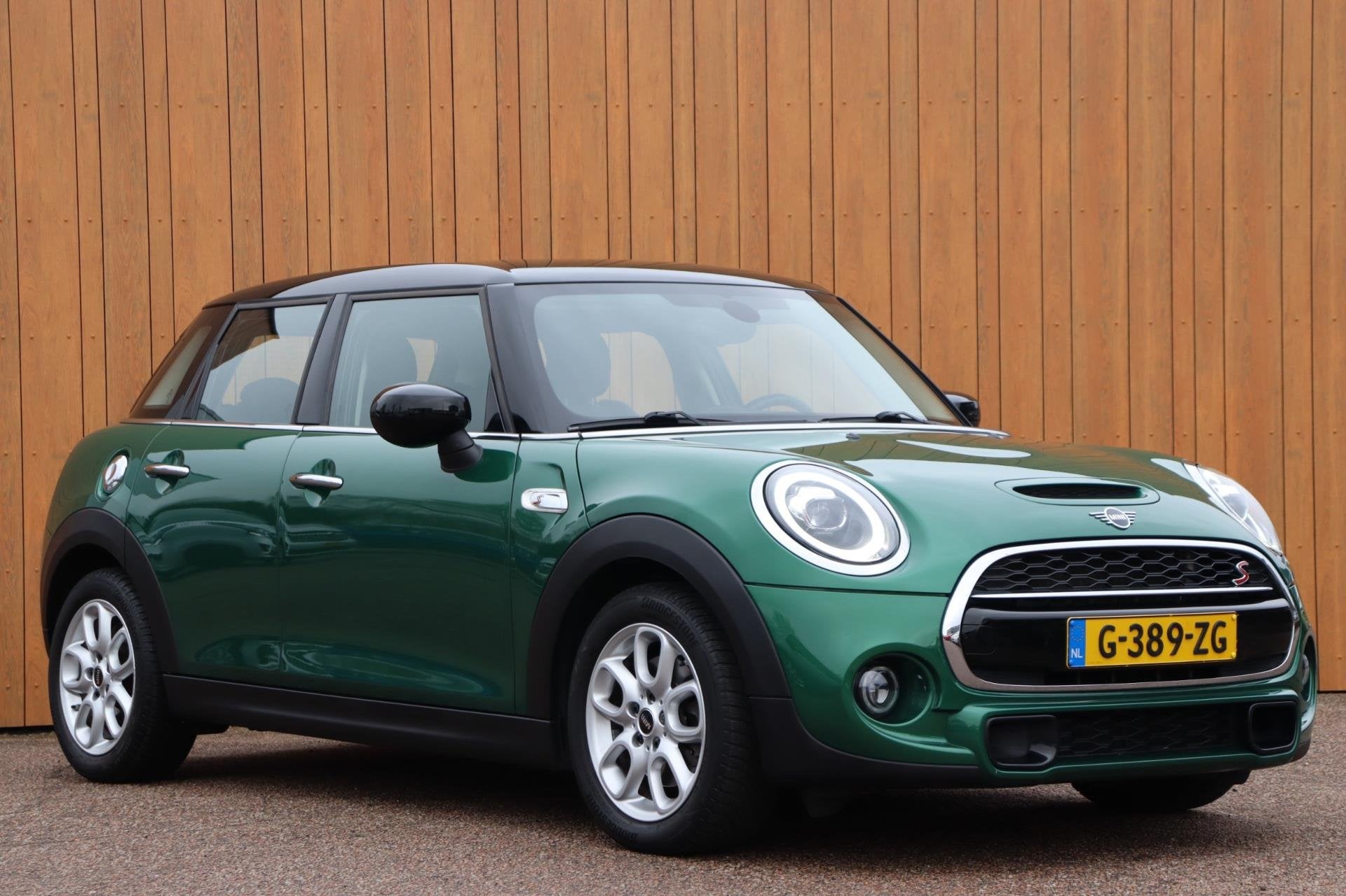 Mini Mini 2.0 Cooper S orgNL, Gebruikt, Leder en Stof, Origineel Nederlands, Bedrijf