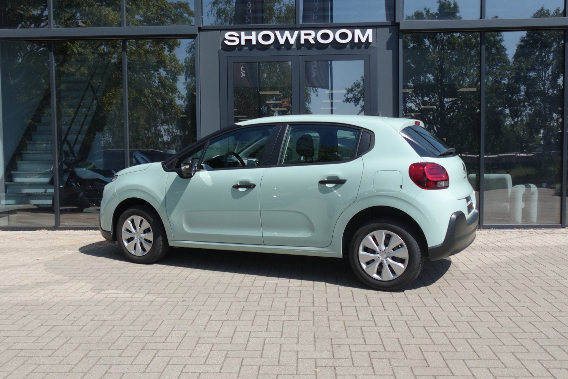Citroen C3 1.2 PureTech S&S Live CRUISE BLUETOOTH NAVI, Auto's, Dealer onderhouden, 1199 cc, 450 kg, 68 pk