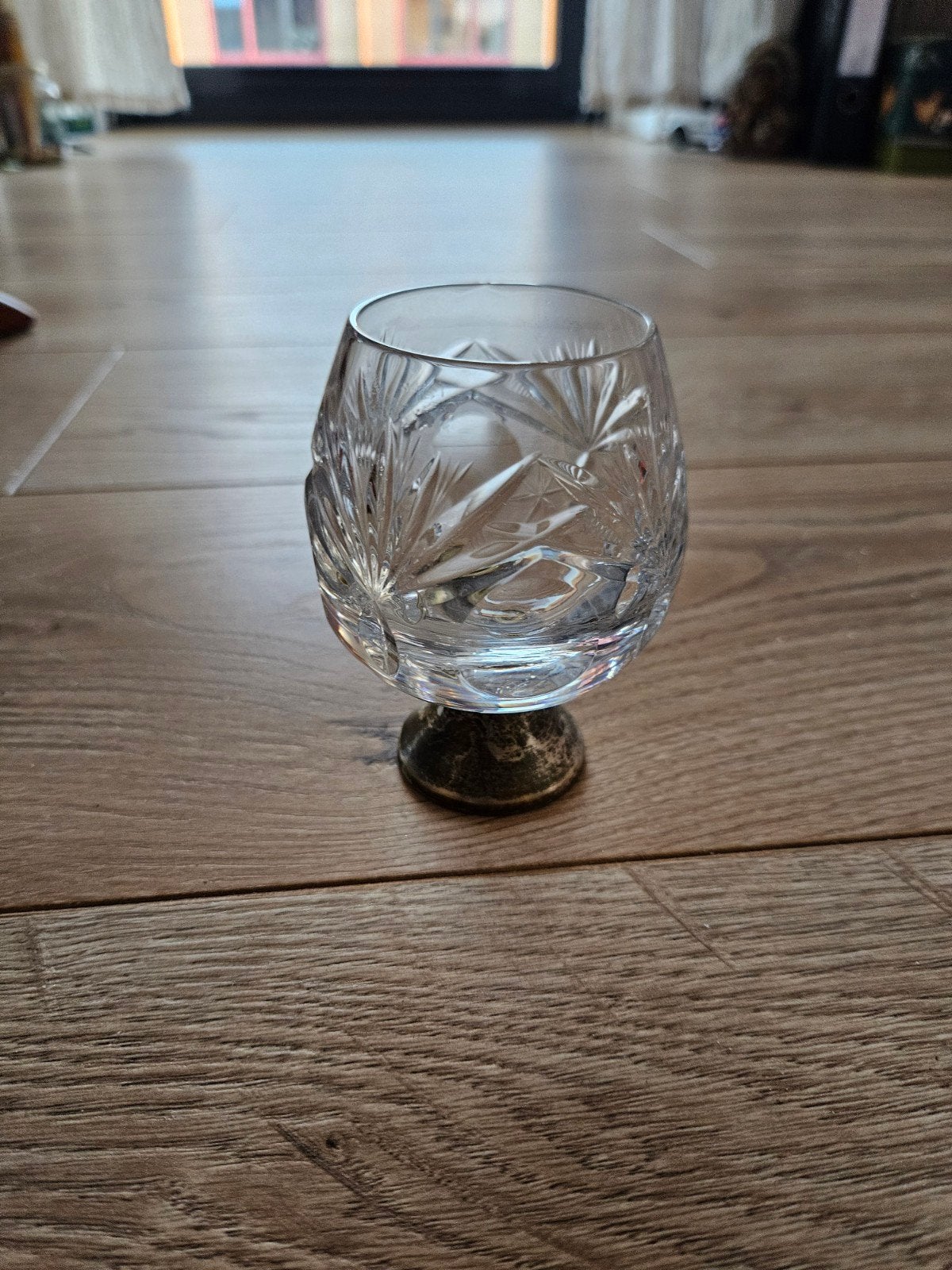Kristallen Cognacglas met Metalen Voet, Ophalen of Verzenden