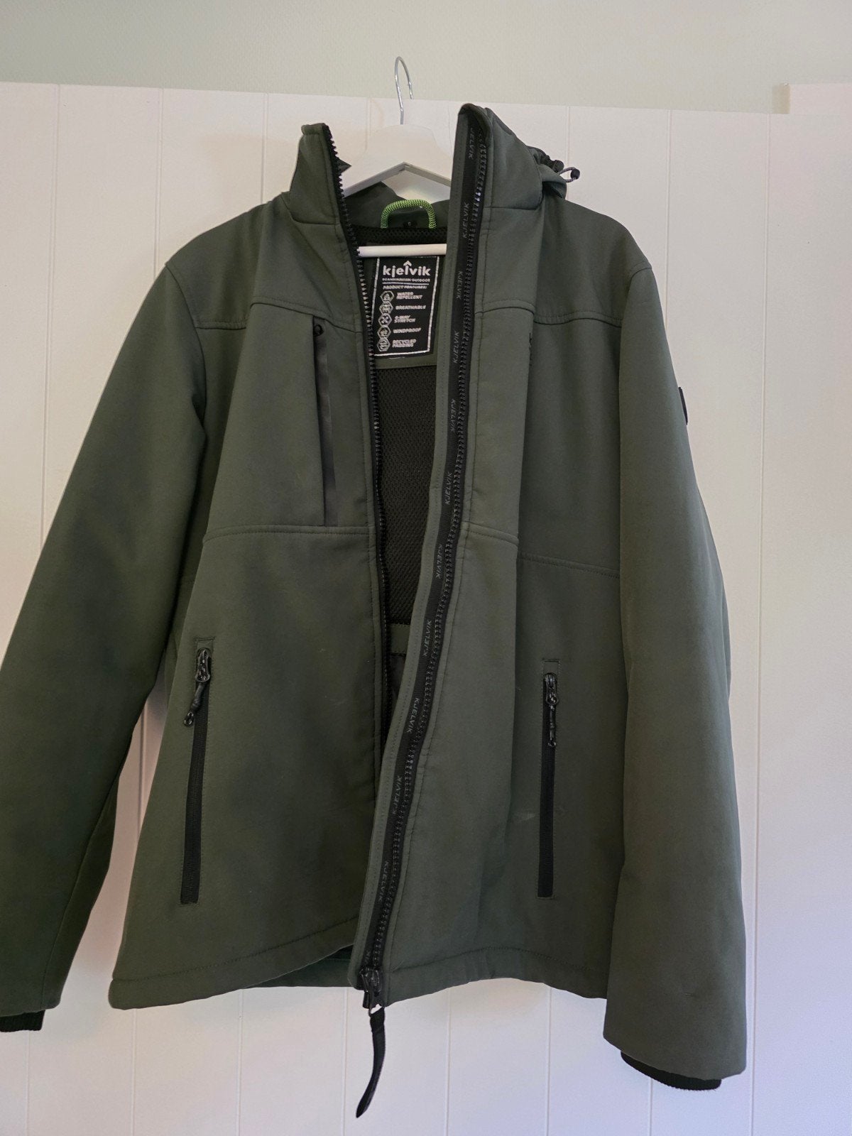 Kjelvik outdoor jas groen - waterafstotend, ademend, Kleding | Heren, Jassen | Winter, Ophalen of Verzenden, Nieuw, Groen