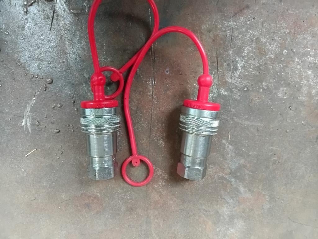 2 nieuwe hydrauliek snelkoppelingen, Ophalen of Verzenden, Nieuw