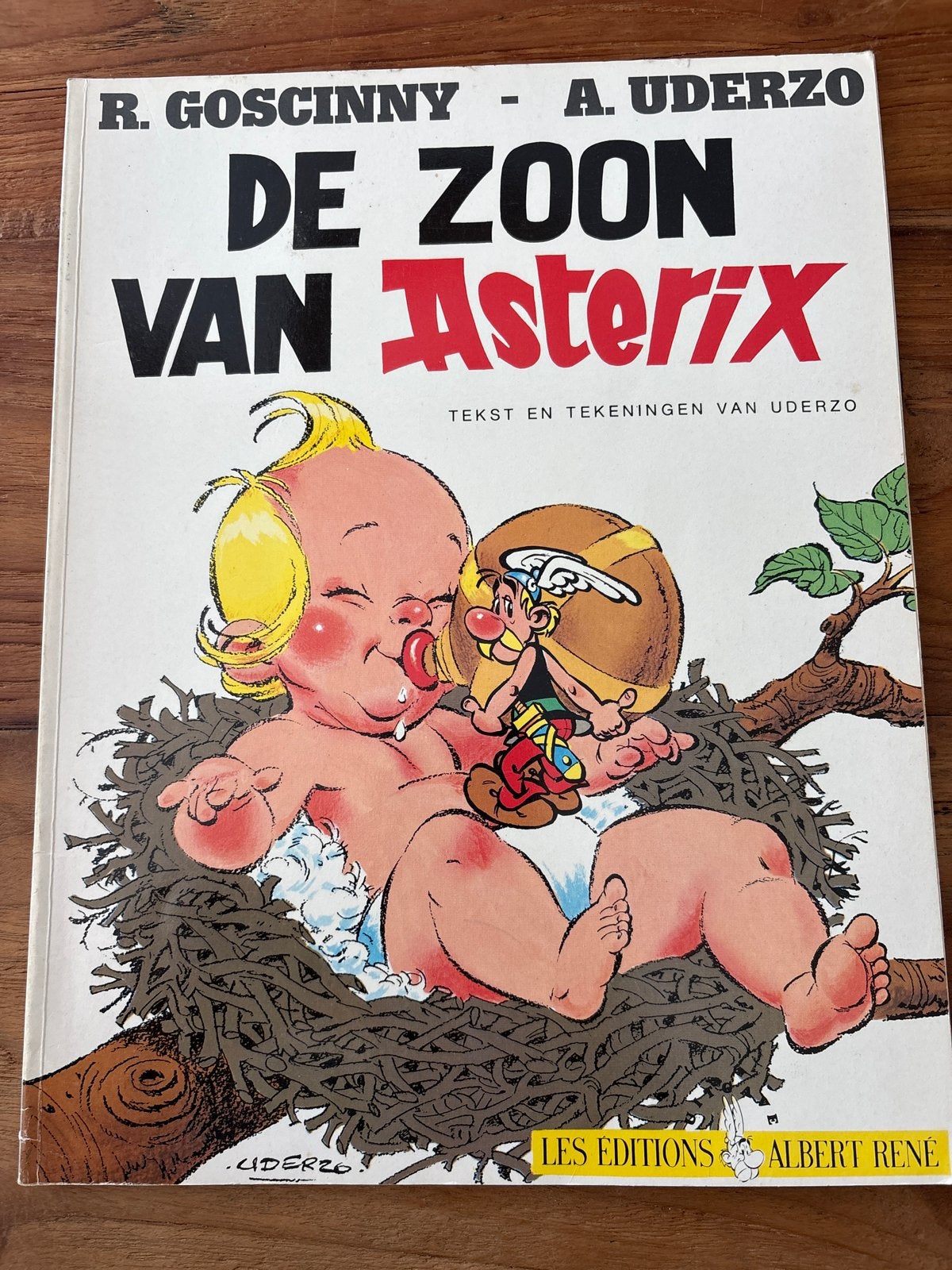 De Zoon van Asterix - Stripboek door Goscinny & Uderzo, Eén stripboek, Ophalen of Verzenden, Gelezen