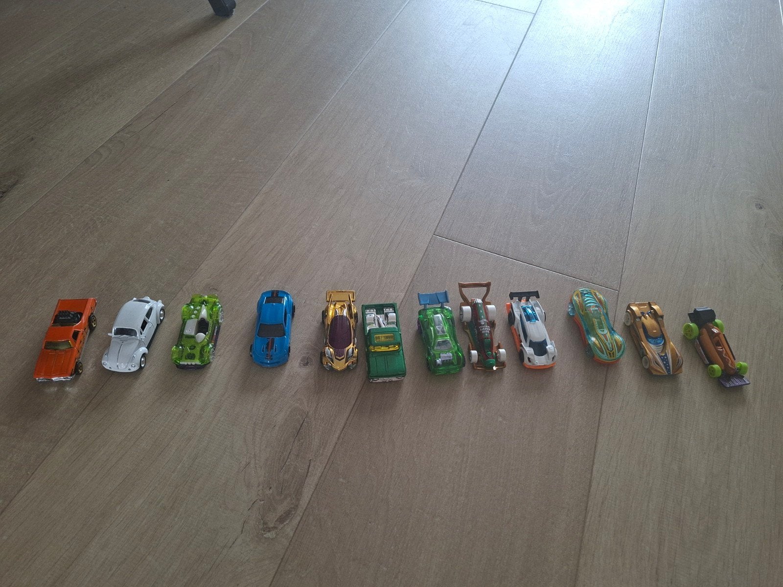 Hotwheels auto's, Kinderen en Baby's, Speelgoed | Speelgoedvoertuigen, Ophalen, Gebruikt