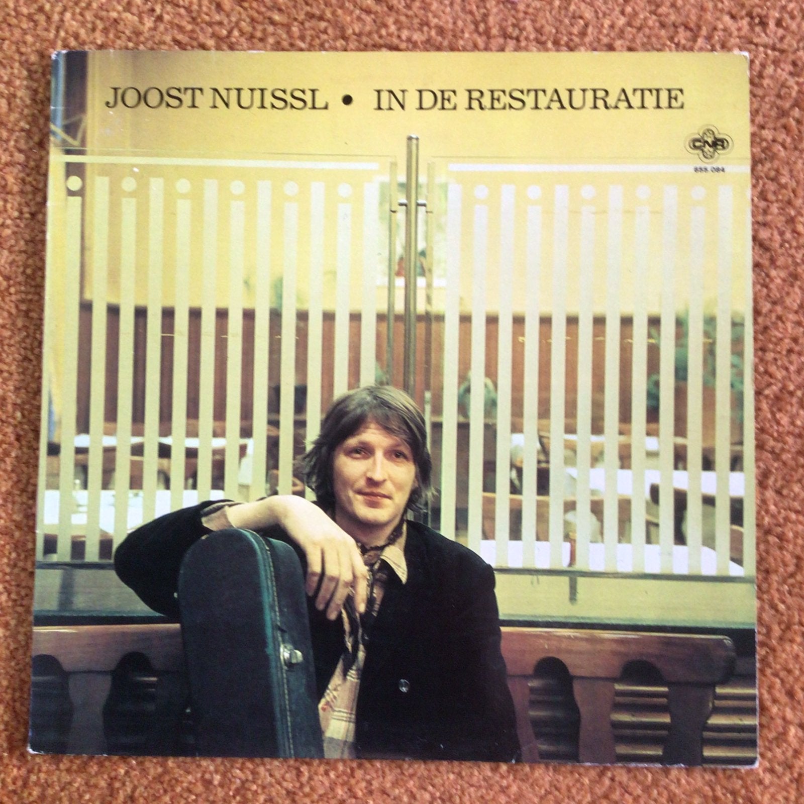 Lp - Joost Nuissl - in de restauratie, Ophalen of Verzenden, Zo goed als nieuw, 12 inch, Levenslied of Smartlap