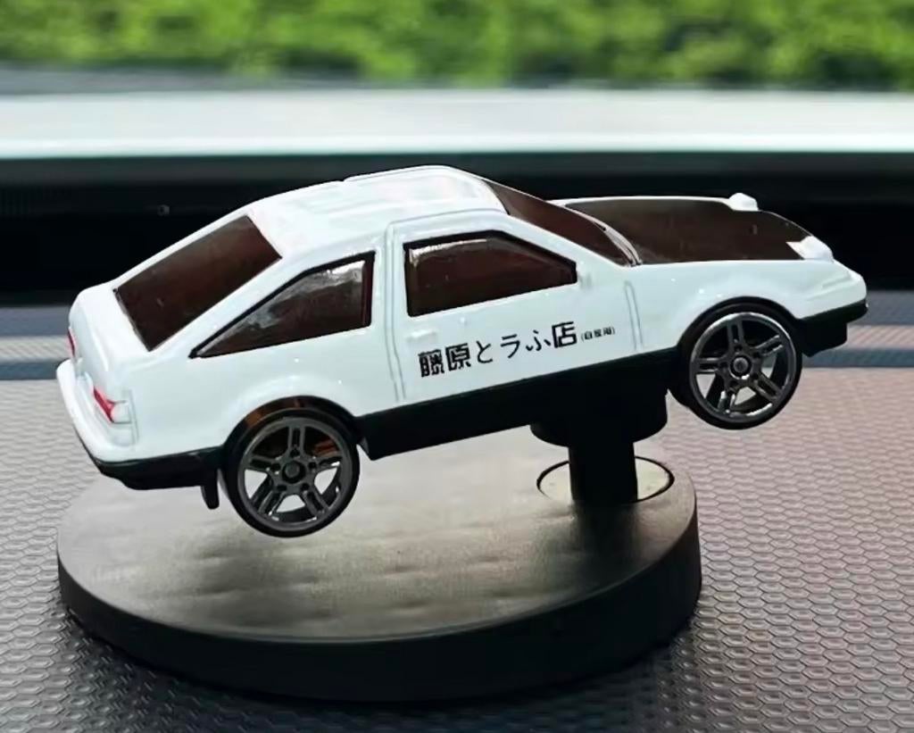 Toyota Sprinter Trueno

1:64, Ophalen of Verzenden, Auto