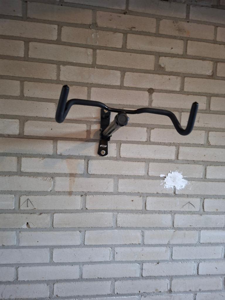 BBB Cycling Fiets Ophangsysteem - Muurbeugel, Ophalen, Zo goed als nieuw, BBB Cycling