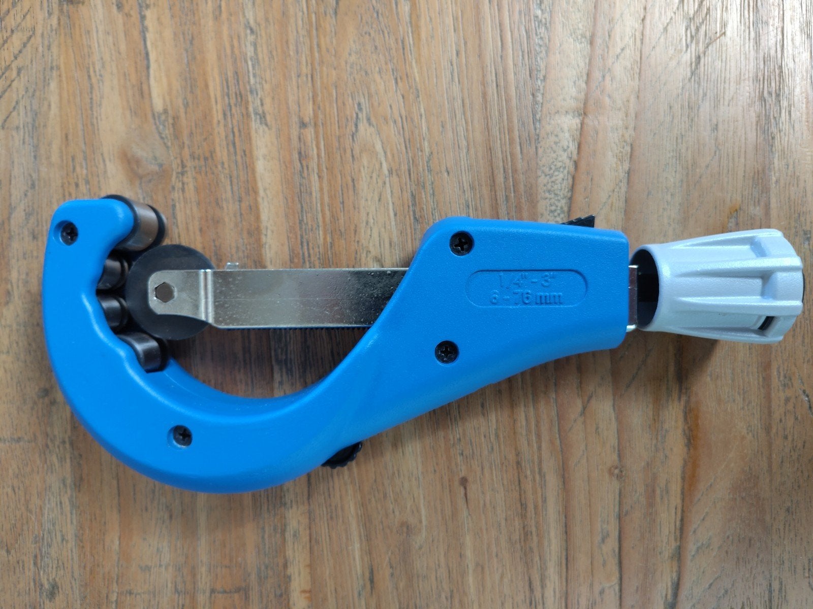 Uponor multi buissnijder 25-63 mm, Ophalen of Verzenden, Gebruikt