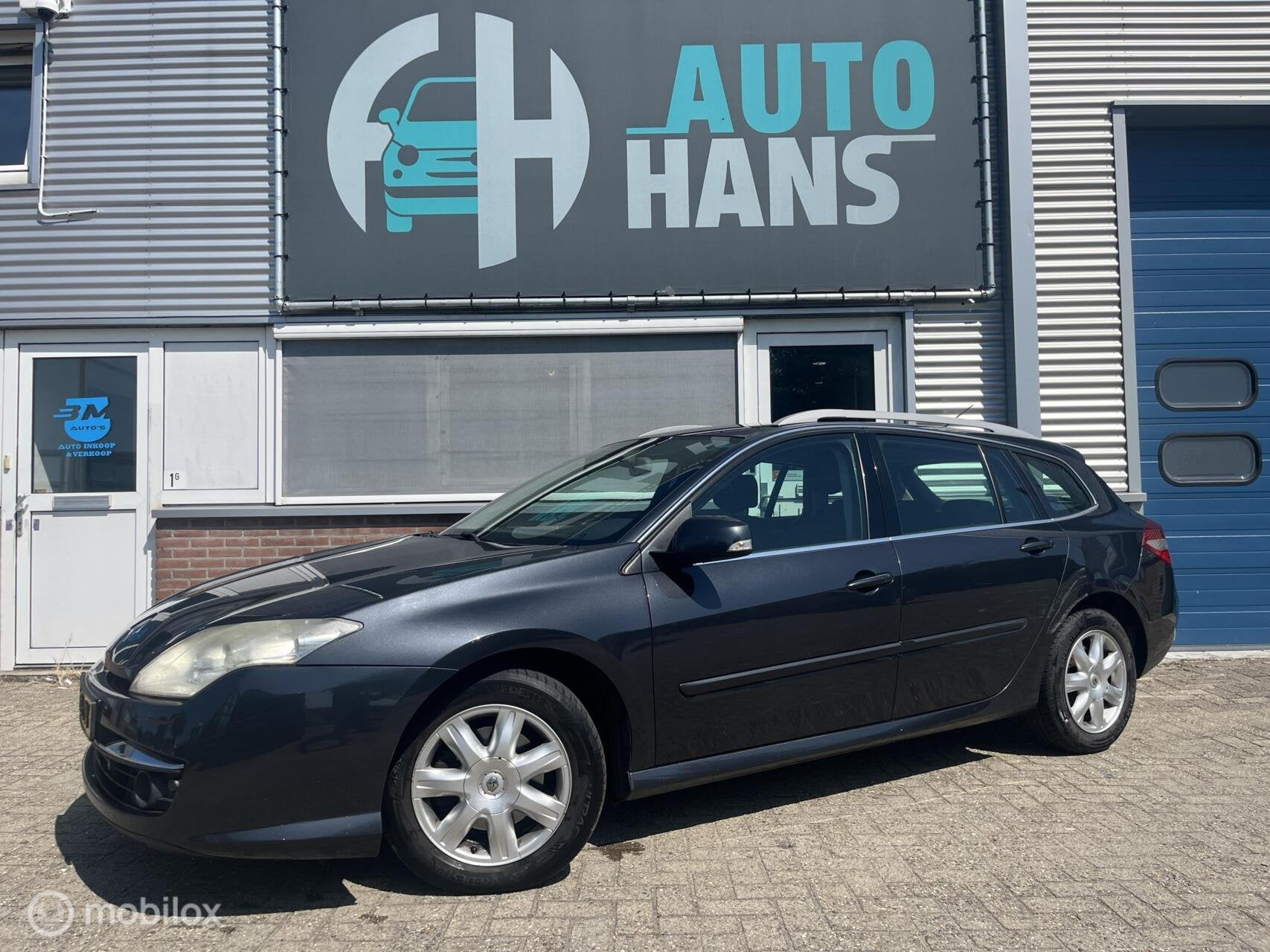Renault Laguna Estate 2.0 16V T Dynamque | Nwe APK! |, Auto's, Renault, Gebruikt, Zwart, 4 cilinders, Leder en Stof