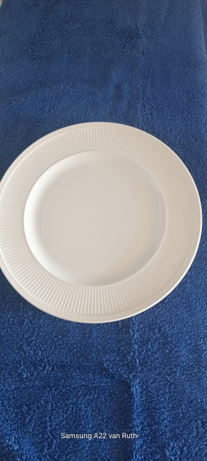 10 puntgave Wedgwood Windsor onderborden, 31 cm, Ophalen, Klassiek, Zo goed als nieuw, Bord(en)