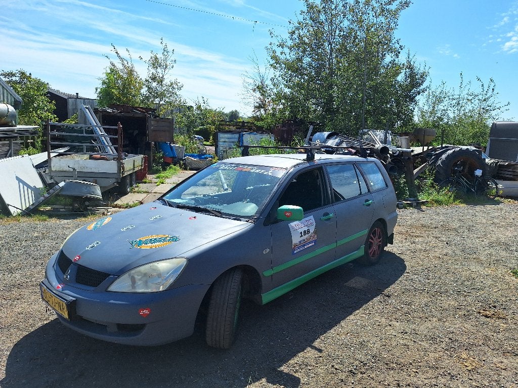 Mitsubishi Lancer 1.6 C Wagon 2006 Grijs, Voorwielaandrijving, Stof, 4 cilinders, 400 kg