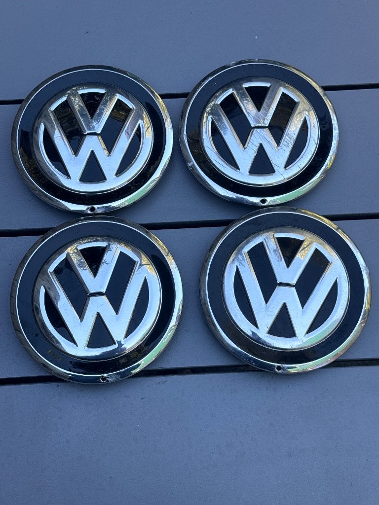 4 stuks VW UP! Naafkappen 15 inch/16 inch zwart origineel, Verzenden, Gebruikt