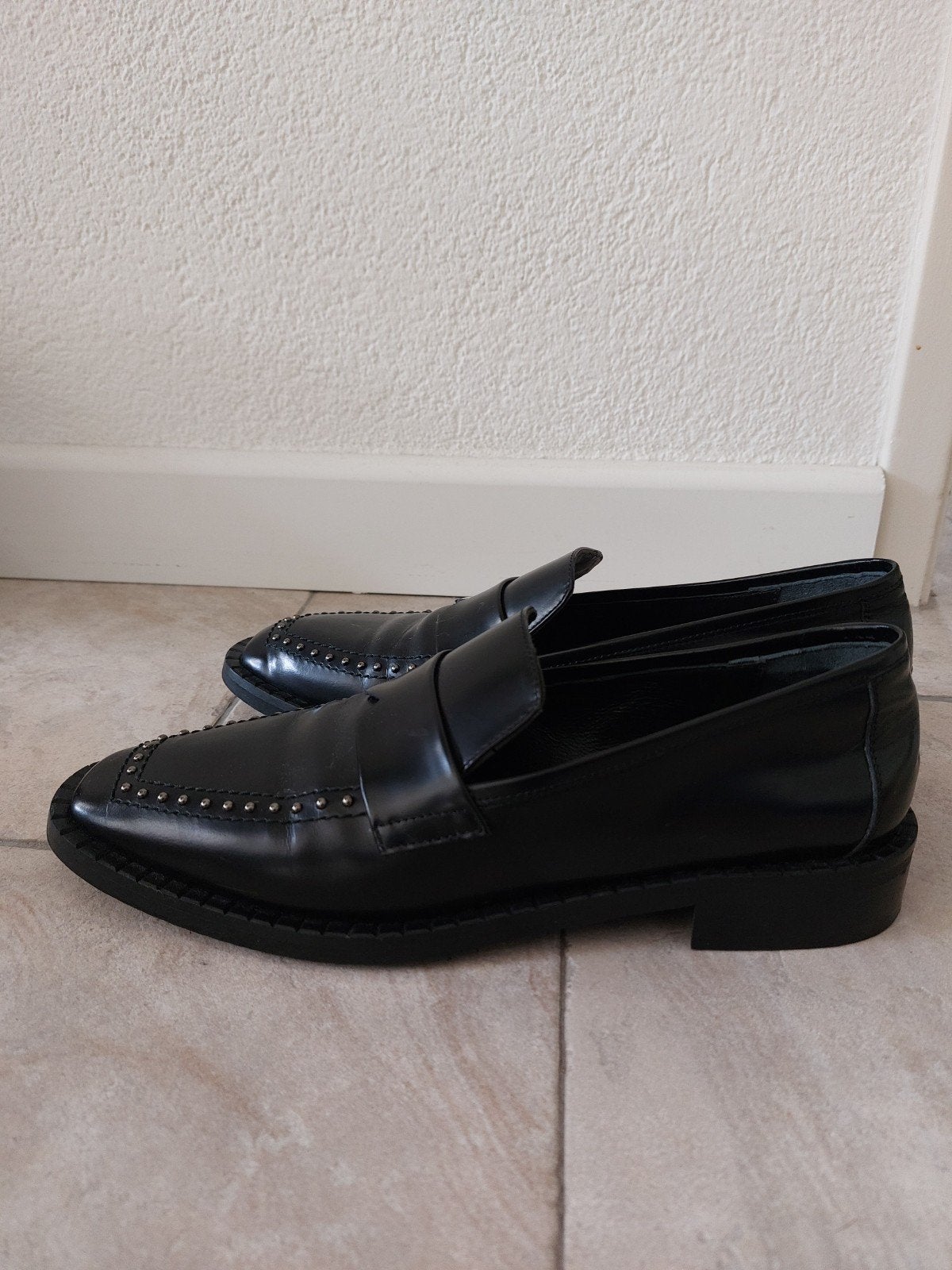 Pedro Miralles Loafers maat 39
Nieuwprijs 169, Pedro Miralles, Ophalen of Verzenden, Zo goed als nieuw, Instappers