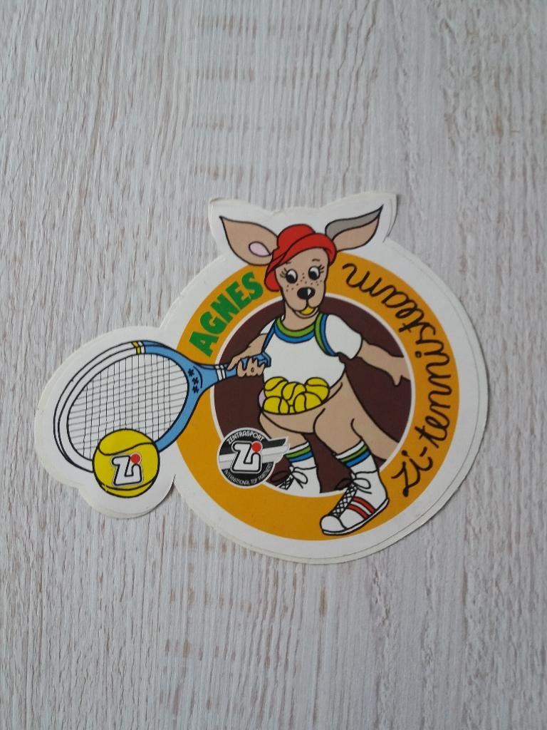 sticker AGNES Zi - tennisteam, Verzamelen, Ophalen of Verzenden, Zo goed als nieuw, Sport