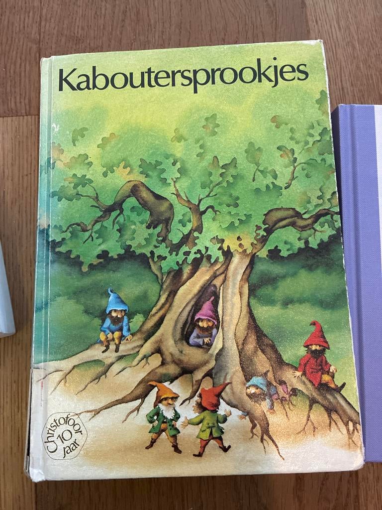 Kabouterssprookjes - Christofoor 10 jaar, Ophalen of Verzenden, Gelezen