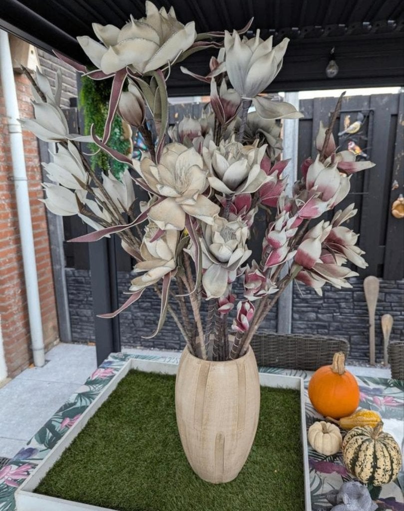 Decoratieve vaas met kunstbloemen, Huis en Inrichting, Ophalen of Verzenden, Zo goed als nieuw