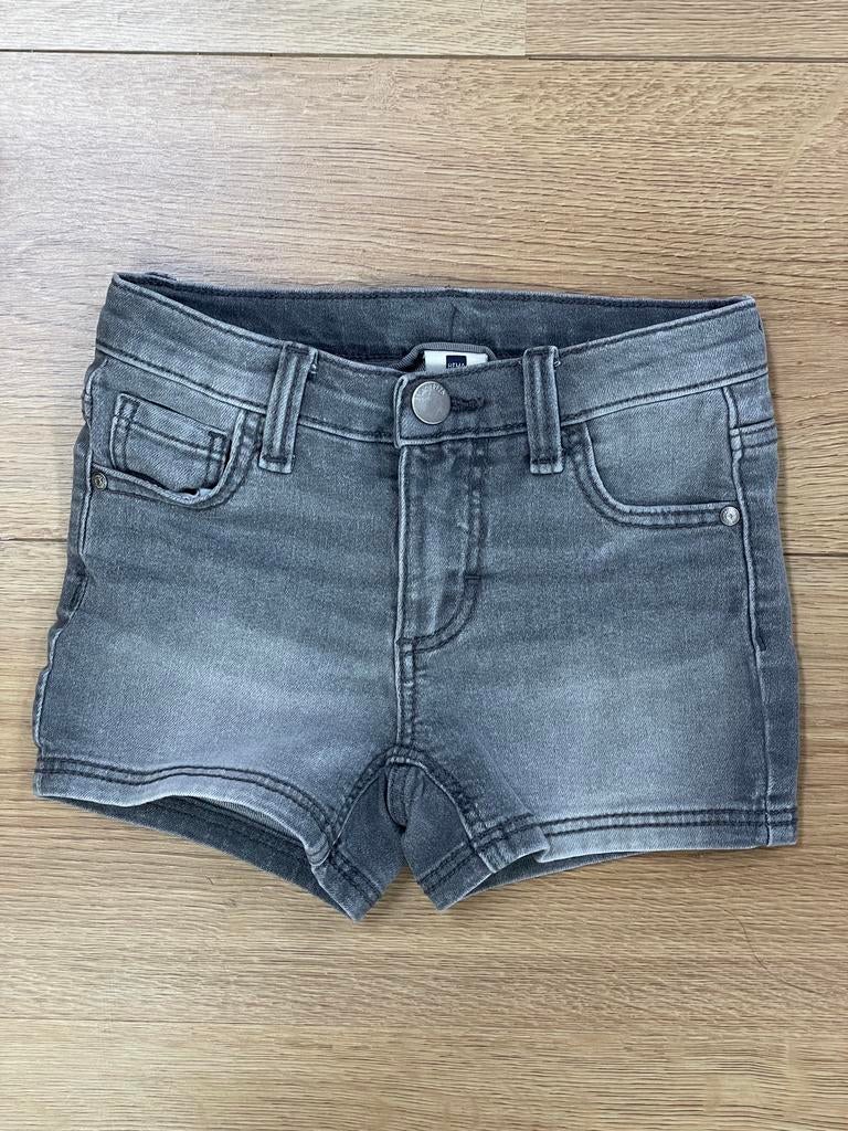 Hema kindershort  - maat 98/104, Broek, Second-Round, Ophalen of Verzenden, Zo goed als nieuw