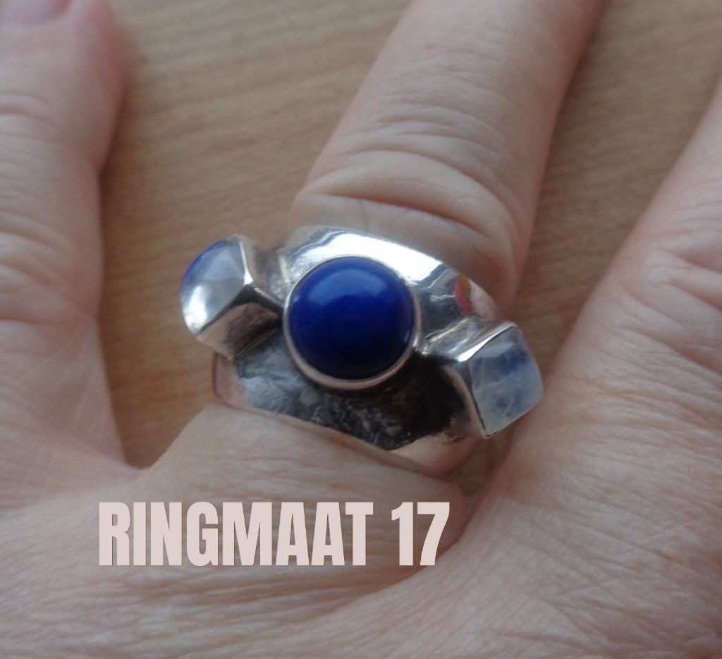 zilveren royale ring met maansteen lapis lazuli [184], Verzenden, Zo goed als nieuw, 17 tot 18, Met edelsteen