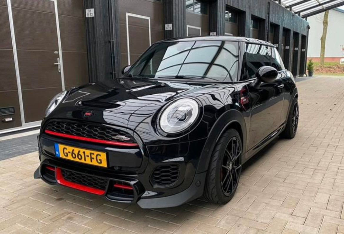 Mini 2.0 John Cooper Works 3D 2016 Zwart 231pk pano, Auto's, Voorwielaandrijving, 1998 cc, Zwart, 4 cilinders