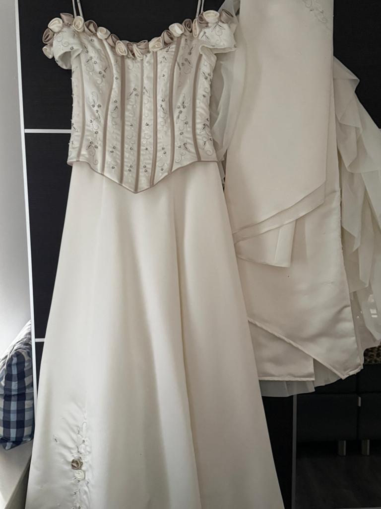 Romantische bruidsjapon, circa maat 42, Kleding | Dames, Trouwkleding en Trouwaccessoires, Ophalen of Verzenden, Zo goed als nieuw