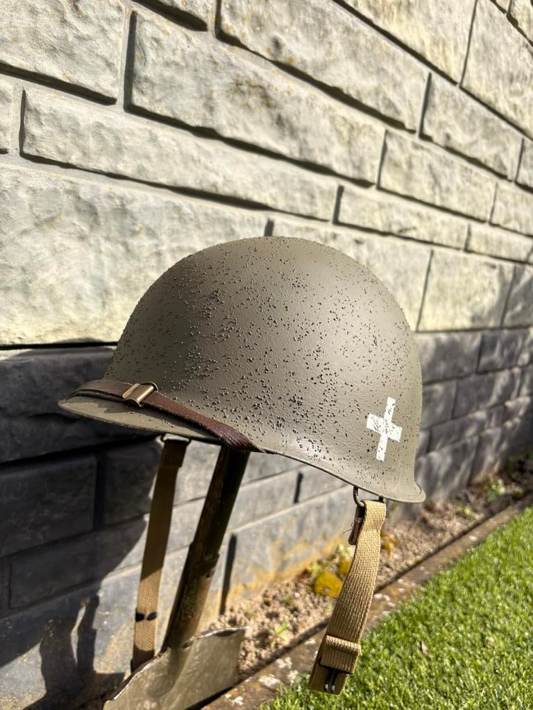 Replica M1 helm Medic airborne US, Verzamelen, Militaria | Tweede Wereldoorlog, Ophalen of Verzenden, Amerika, Helm of Baret