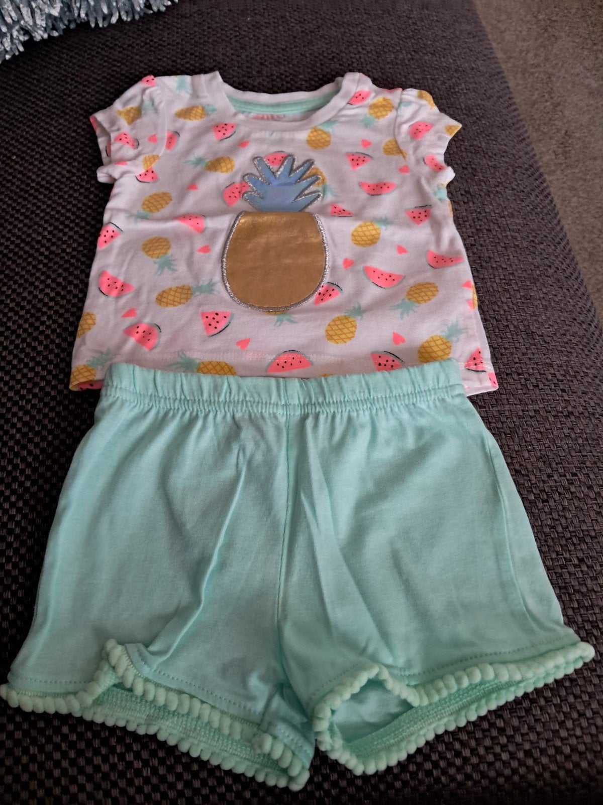 Shirt en broekje mt 68 met leuke details is zeer mooi, Ophalen of Verzenden, Zo goed als nieuw, Meisje